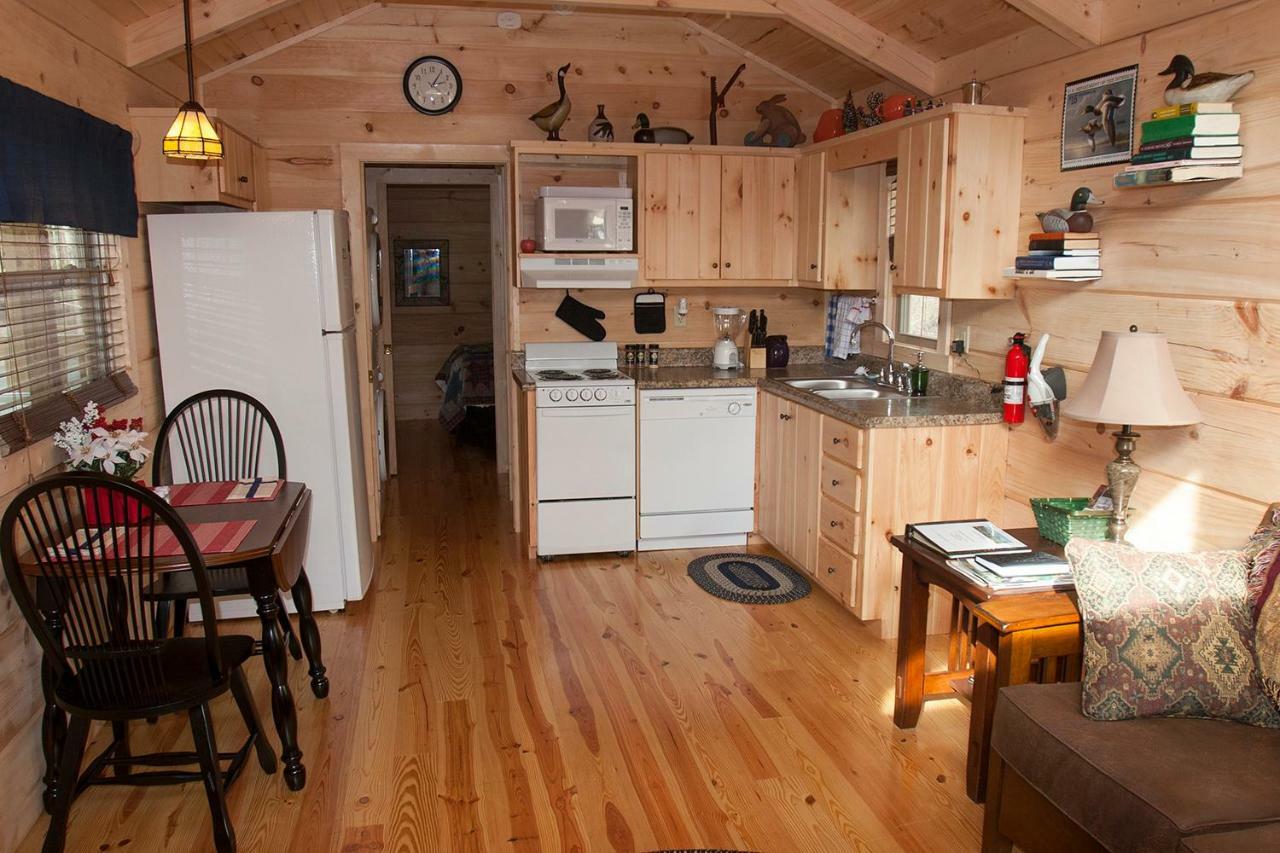 Pine Gables Cabins Villa Lake Lure Bagian luar foto